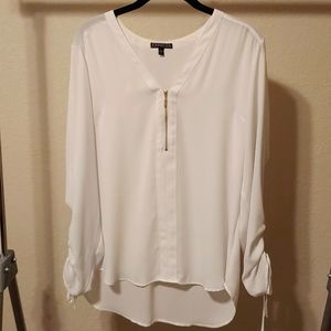 Zip front blouse. Size Large